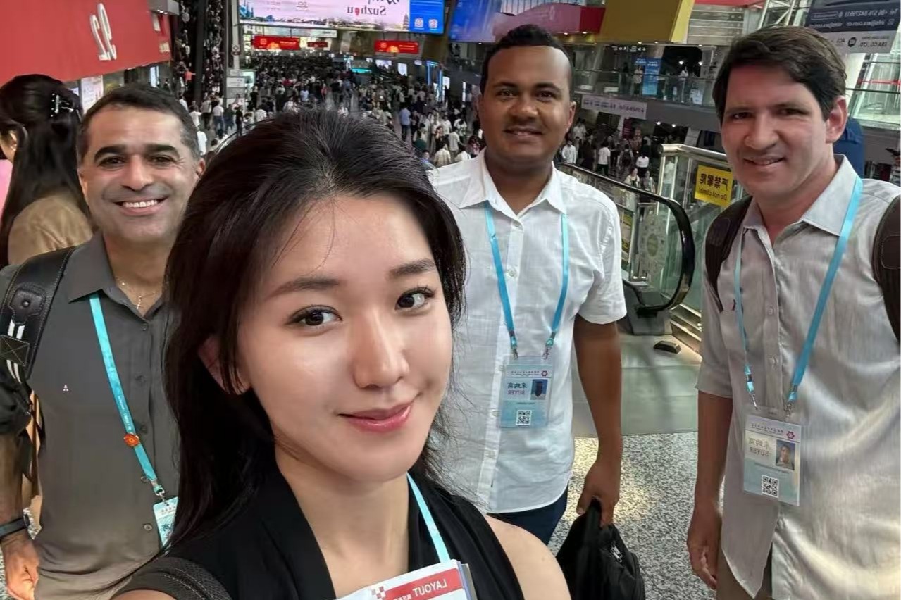 Business Trip Buddies: Companionship, Assistant or Translator photo 0